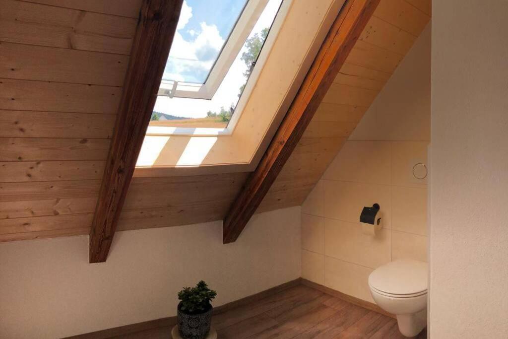 Ruhig Gelegene, Top Moderne Ferienwohnung - Hot Tub Und Sauna Gegen Aufpreis Neuhaus an Der Eger Zewnętrze zdjęcie